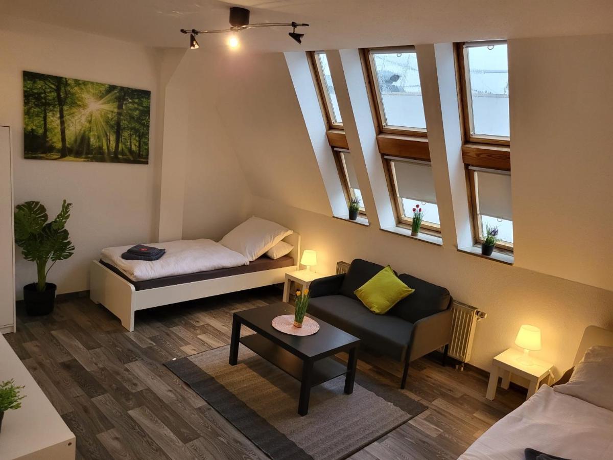 Cityapartment Platinum-Zentrum Mit Parkplatz Билефелд Екстериор снимка