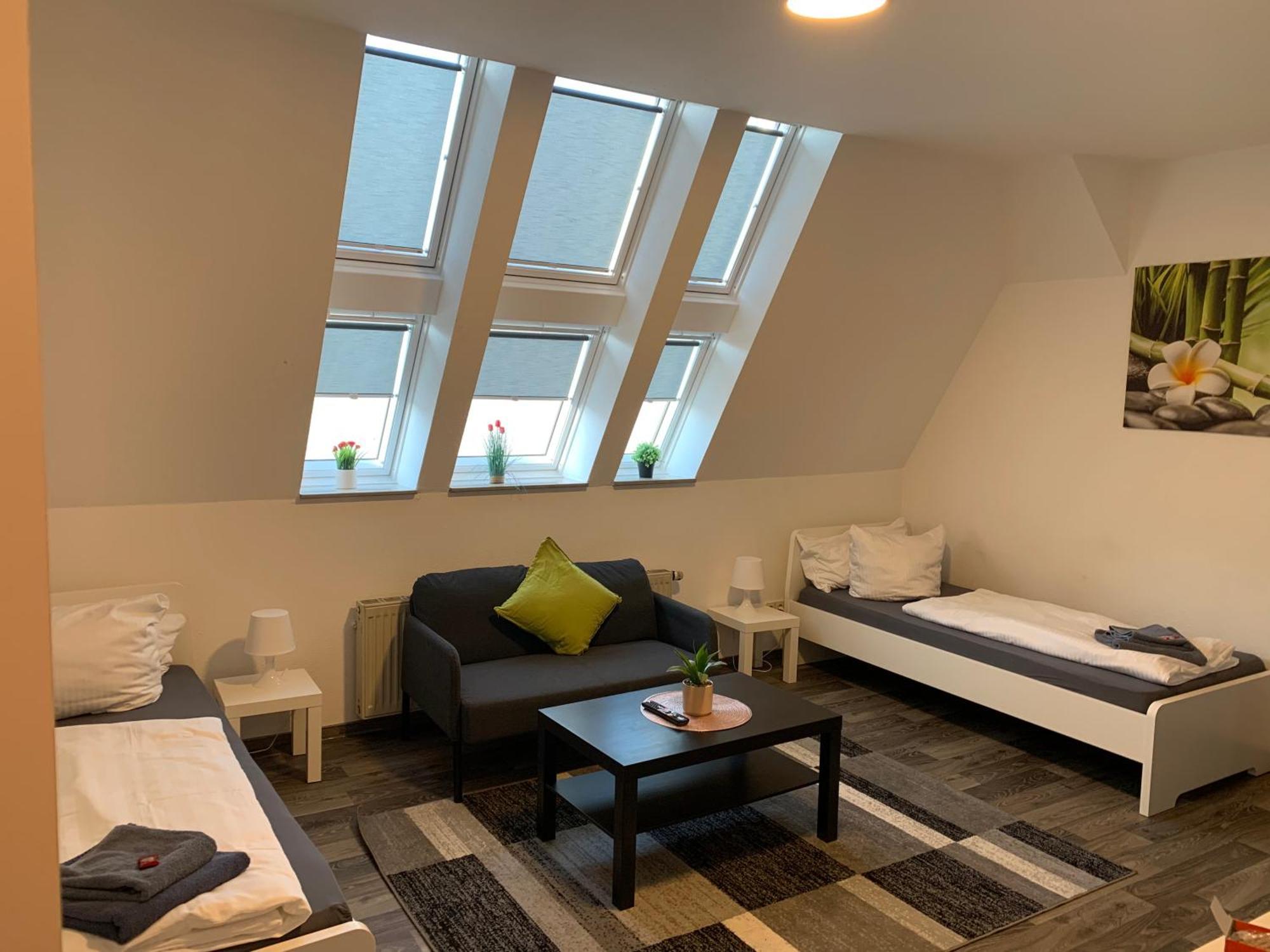 Cityapartment Platinum-Zentrum Mit Parkplatz Билефелд Екстериор снимка